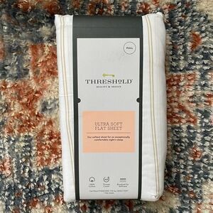 Threshold Full Kaki Striped Bed Flat Top Sheet